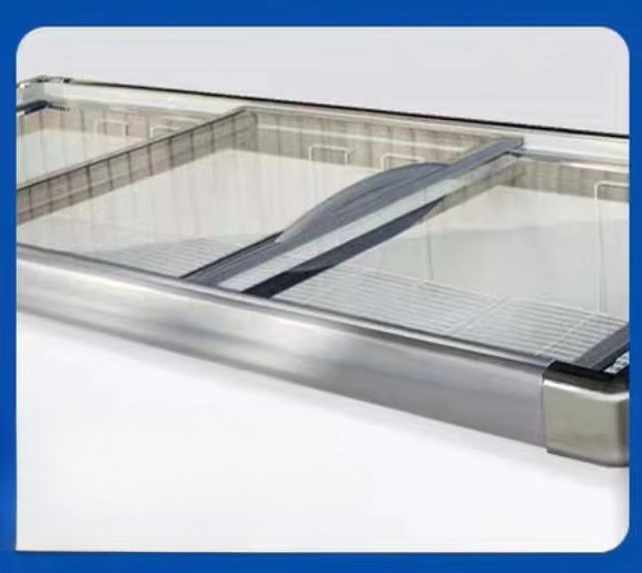 Brand New 718 Litre 2-Door Com - огляд і ціна Commercial Chest Freezer